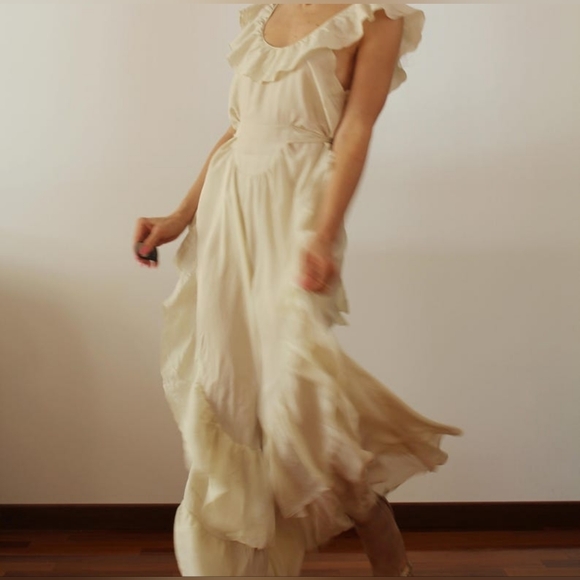Antique Vintage silk cream ruffled slip dress with floral embroidery 1930s - Picture 4 of 10